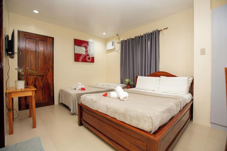 Bedroom 2, Vilus Place, Malay