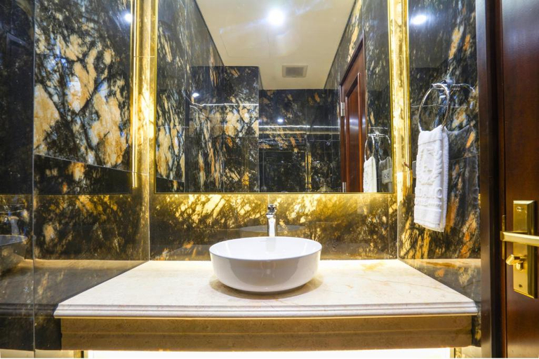 Bathroom 5, Adamo Hotel Hung Yen, Yên Mỹ