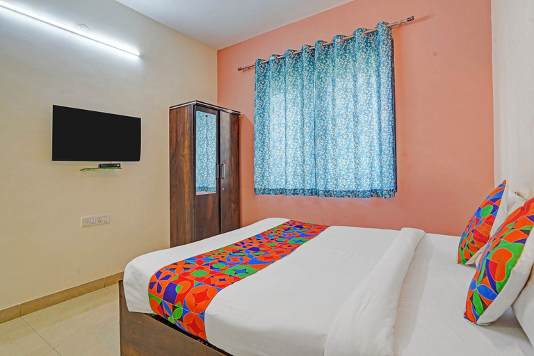 Bedroom 4, FabHotel Kohinoor Residency I, Pune