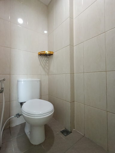 Bathroom 5, Apartemen Osaka Riverview PIK 2 by Linkara, Tangerang