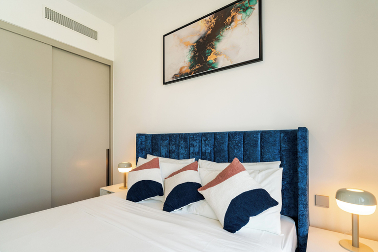 Bedroom 2, Burj Khalifa & Fountain View | Living & Bedroom, Dubai