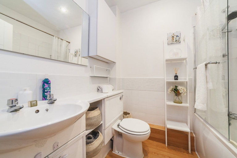 Bathroom 4, Rotherhithe Riverside Flat, London