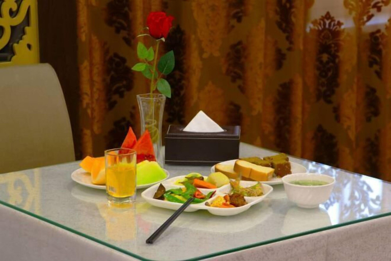 Food & Drinks, Sunshine Holiday Hotel, Wuwei