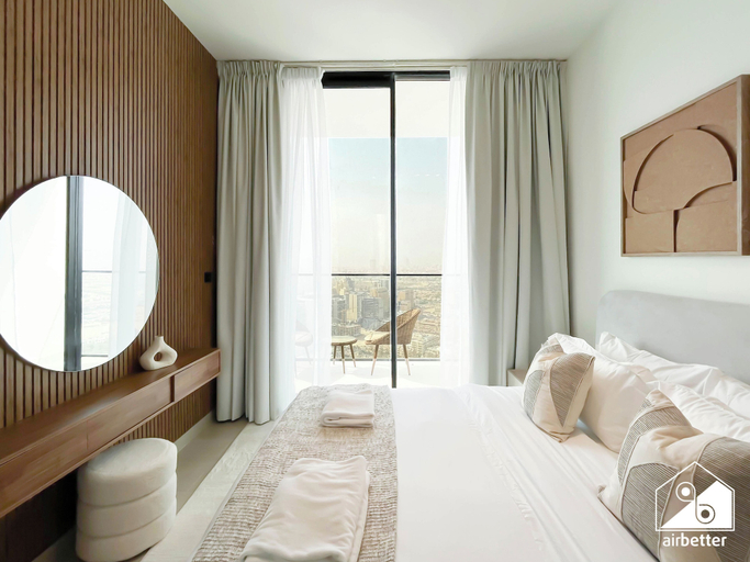 Interior 2, Luxury 1BR Balcony, Pool, Gym Prime Location, Dubai