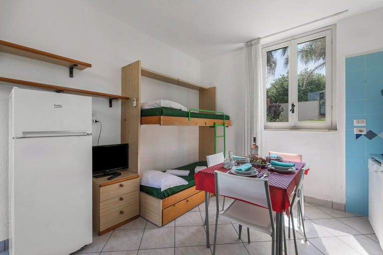 Room 4, Villa 1 Sunset with Pool on Seashore, Lecce