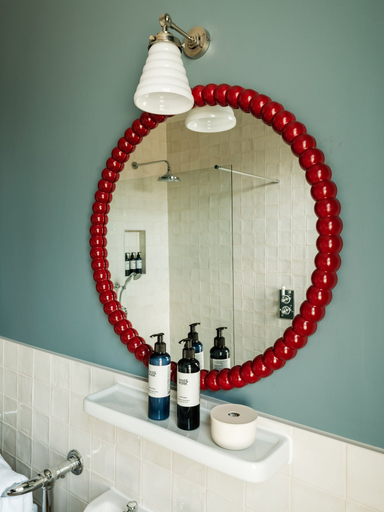 Bathroom 3, The Pembroke Arms, Wiltshire
