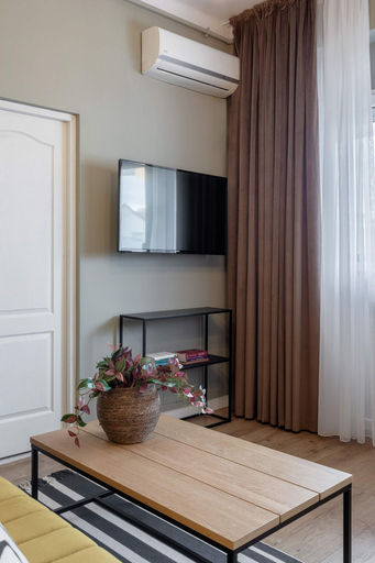 Room 2, Modern Suite on Historic Calea Victoriei, Municipiul Bucuresti