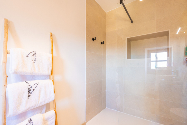 Bathroom 4, Cas Català - Turismo de Interior, Baleares