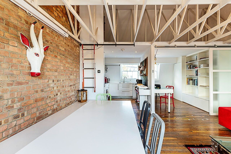 Others 5, Charming Loft in Islington - Stunning View!, London