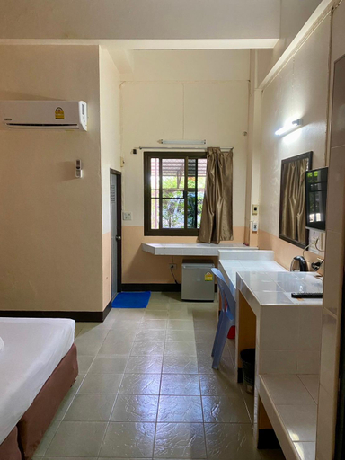 Bathroom 3, Centerpoint Hotel, Muang Trang