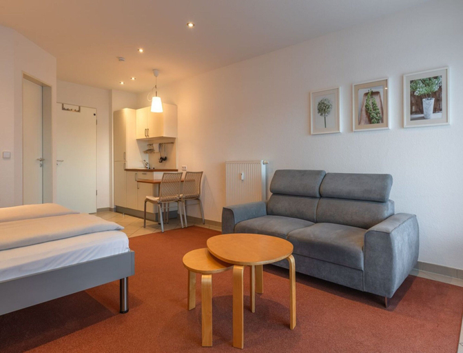 Others 1, Elegant eingerichtete Ferienwohnung, Mecklenburgische Seenplatte