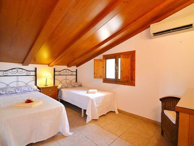 Room 4, Country House Porto Cristo With Pool & Garden, Baleares