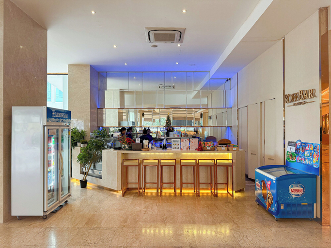 Food & Drinks 5, Avana Residence, Bang Na