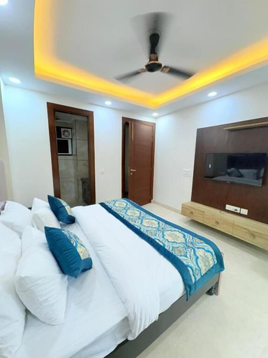 Room 2, The Nuvon Residency CR Park, Delhi