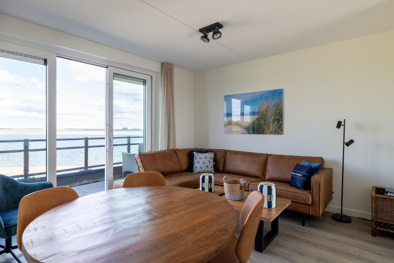 Living room 2, Apartment in Sint-Annaland near Marina, Tholen