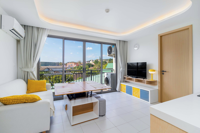 Interior 4, 2BR Close to Beach  Pool Views C256, Phuket Island