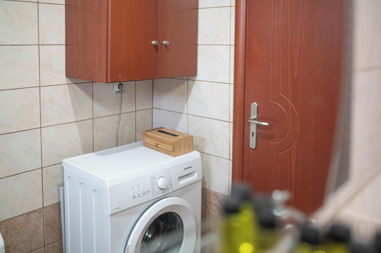 Laundry room, Lumina Apartment with Shared Pool, Crete