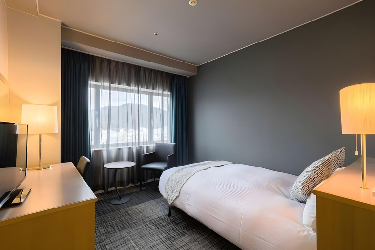 Bedroom 3, Century Plaza Hotel, Tokushima