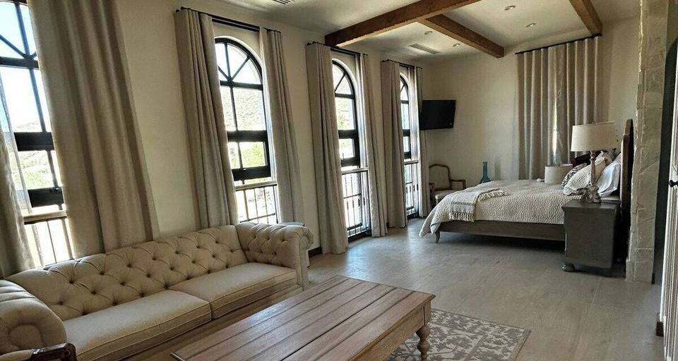 Room 2, Chateau Del Valle, Ensenada