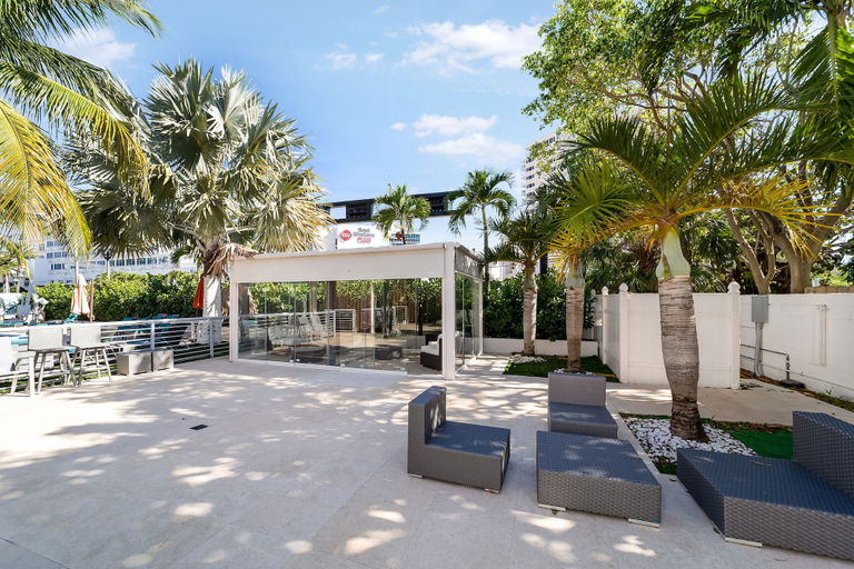 Others 5, Deco Boutique Hotel, Broward