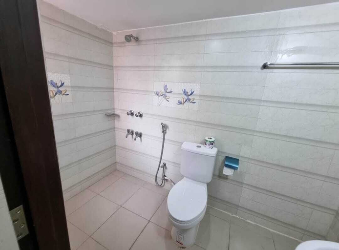 Bathroom 3, Hotel The NAS Residence, Dhaka
