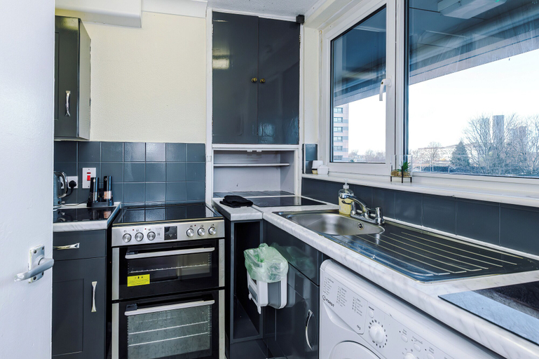 Private kitchen 3, Modern 1 Bed - Close to City Centre, Manchester