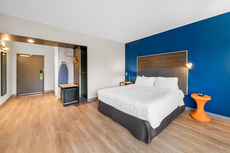 Bedroom 3, Tru By Hilton Brockton, Plymouth