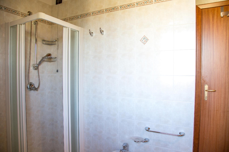 Bathroom 5, Bright apartment with two lovely terraces, Venezia