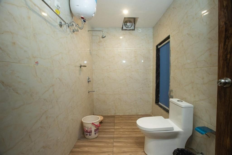 Bathroom 3, Hotel Dev Residency, Delhi