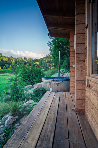 Exterior 4, Thomhof Chalets, Bran
