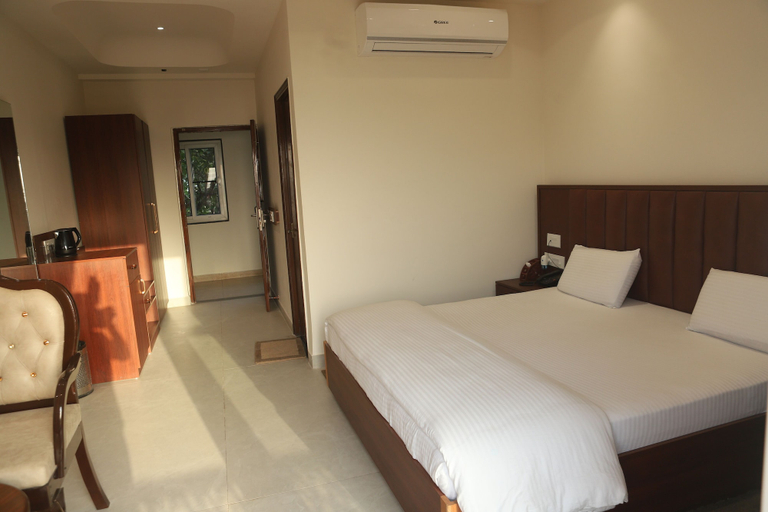 Bedroom 2, ISKCON Prayagraj Guest House, Allahabad