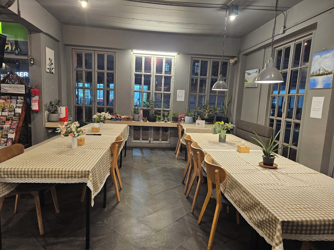 Food & Drinks 4, Mandalar Arch 39 Hotel, Muang Chiang Mai