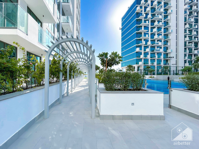 Exterior & Views 2, Cozy 1BR With Balcony & Views in Azizi Fawad, Dubai