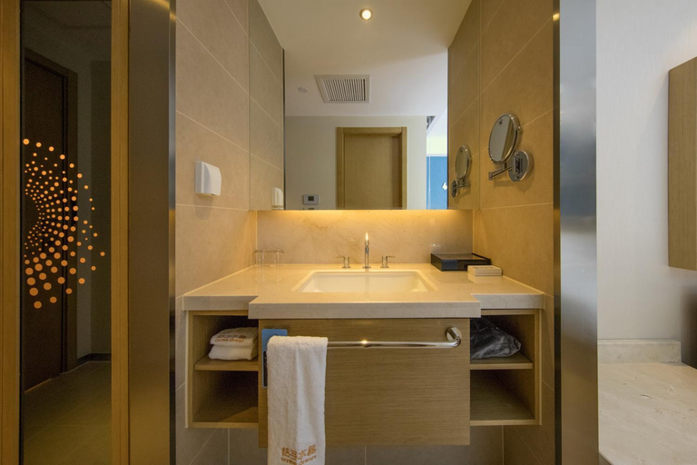 Bathroom 4, Crystal Orange Hotel Hangzhou Future Technology Ci, Hangzhou