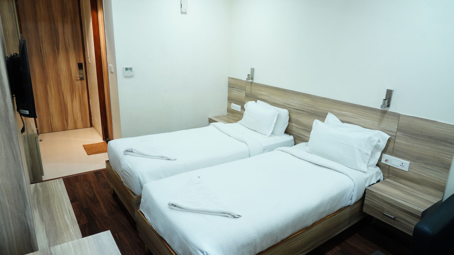 Bedroom 4, HOTEL RN GRAND, Krishna