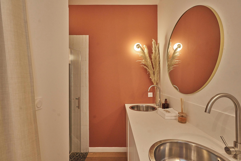 Bathroom 4, Chez Camille - Boutique Aparthotel, Gironde