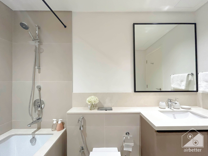 Bathroom 3, Luxury Burj Crown 4bedroom Balcony & Downtown View, Dubai