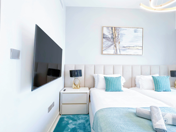 Bedroom 2, Spacious 3.5 Bedroom Apartment in Burj Royale, Dubai