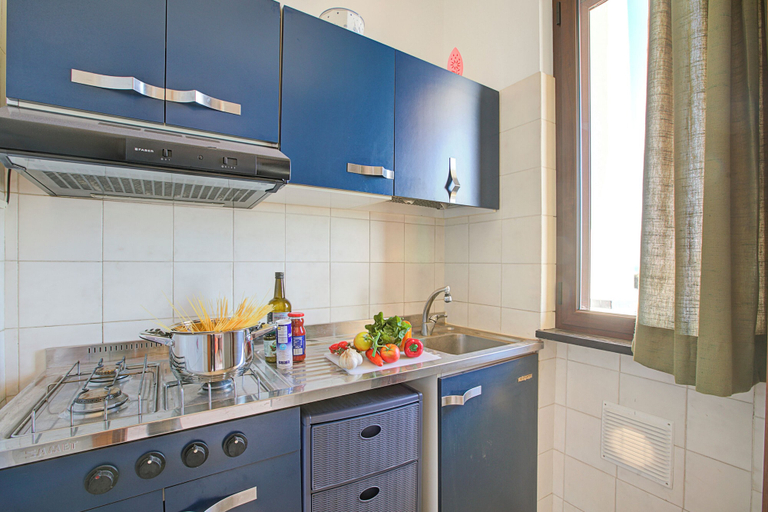 Private kitchen 3, Casa del Tramonto - With Private Parking, Savona