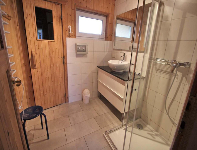 Bathroom 3, Skandinavisches Ferienhaus in Mirow, Mecklenburgische Seenplatte