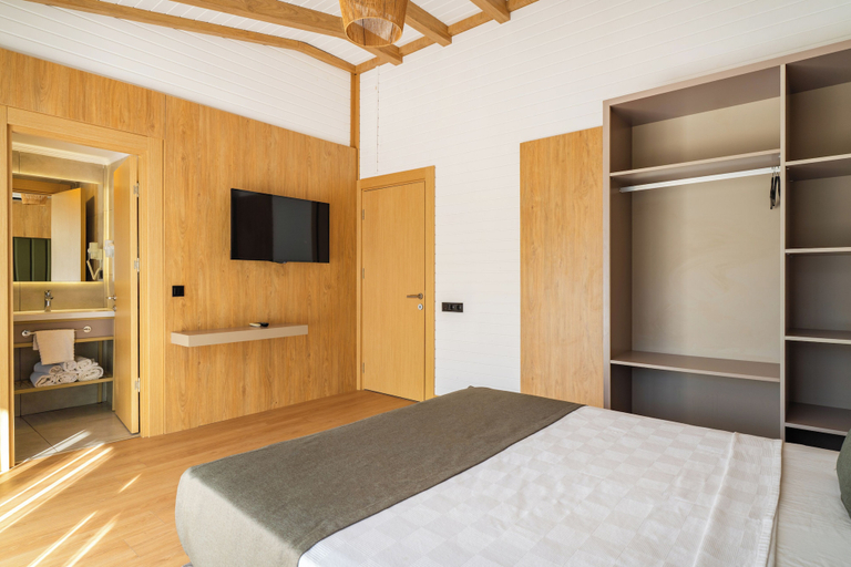 Bedroom 5, Perast Garden Hotel, Kemer