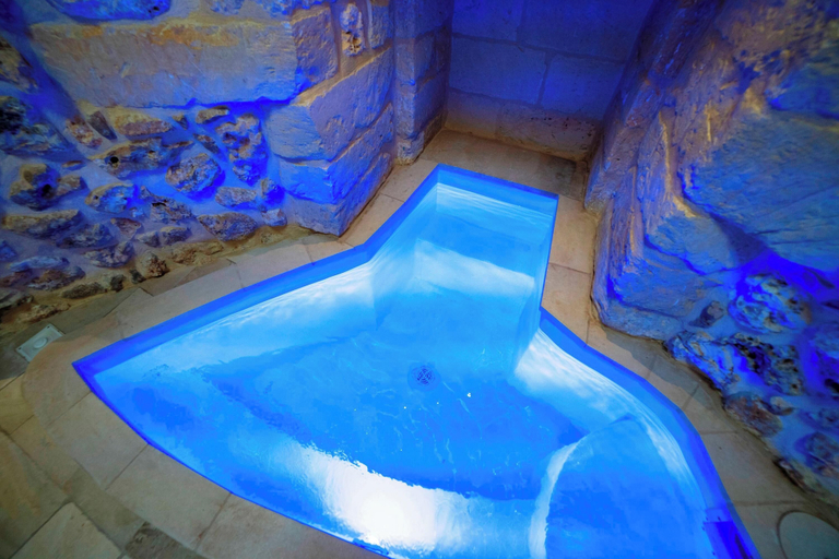 Spa 4, Trullo Meraviglia With Garden And Pool, Lecce