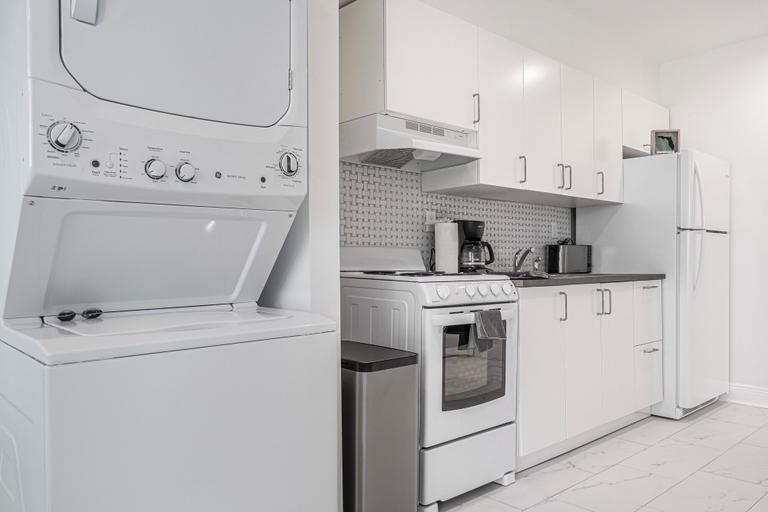 Private kitchen 3, BeachSide 9th Residences, Broward