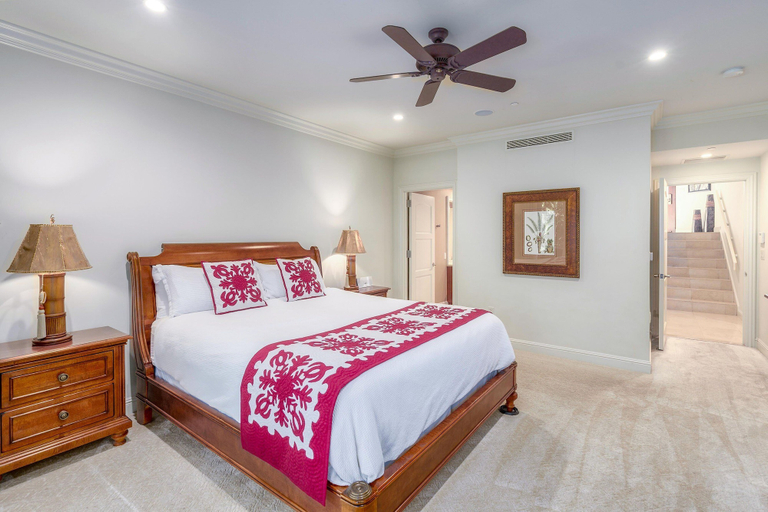 Room 3, Luxurious Ho'olei 12-2, Lush View, Close to Pool, Sleeps 8 in Beds, Central AC!, Maui