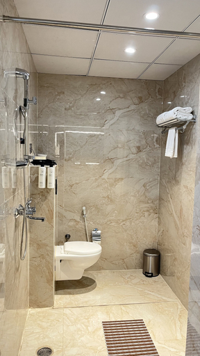 Bathroom 4, The Eco Satva Kota - Vegetarian with all Options, Kota