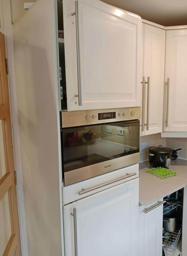 Others 3, London - Waterfront House - Stay8 - Parking - Yard, London