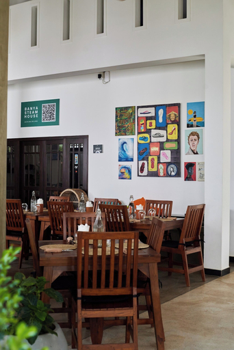 Food & Drinks 5, Lum Residence, Habaraduwa