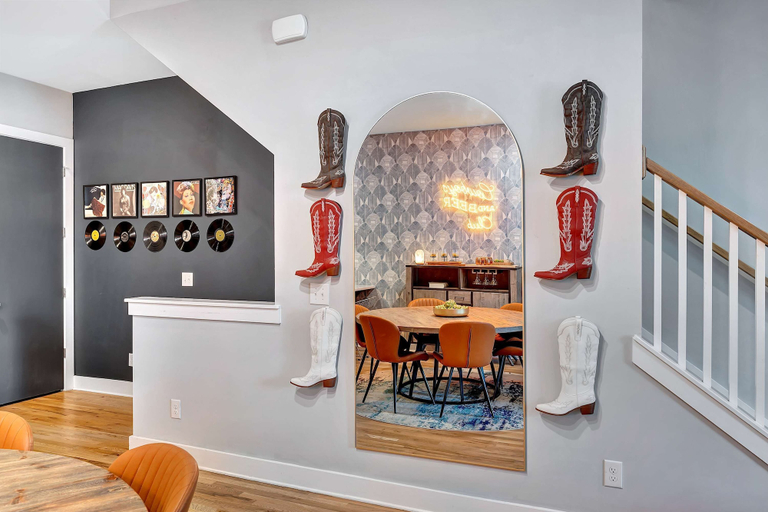 Room 5, Ultimate Rooftop Double Games BBQ Skyline Views, Davidson