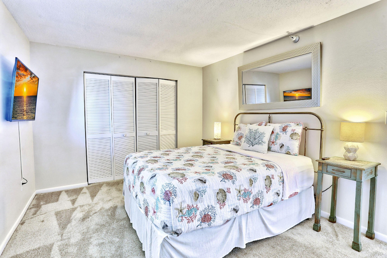 Bedroom 3, Ocean Sands 1-808, Pinellas