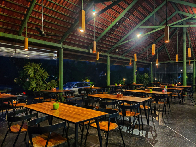 Restaurant 3, Touchwood Bliss Resort - Igatpuri, Nashik